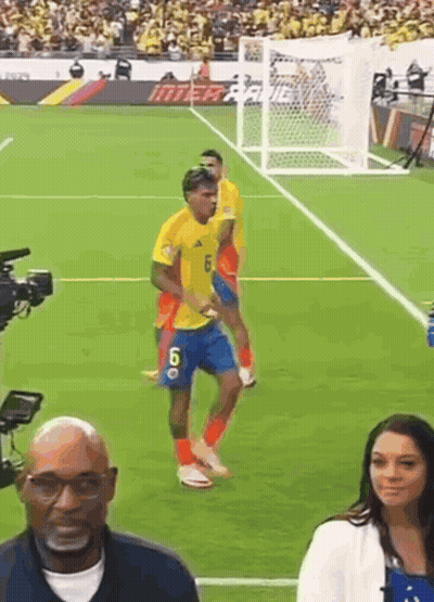 Soccer Player With Number 6 On Shorts GIF