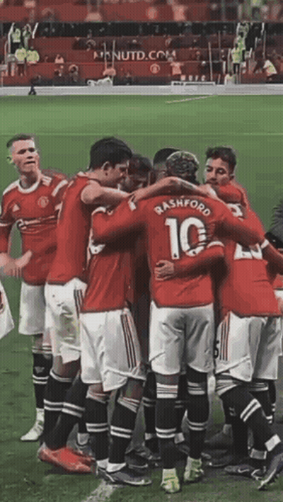 Soccer Players Huddled Number 10 GIF