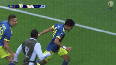 Soccer Players Huddled Number 5 GIF
