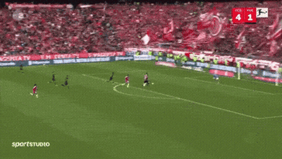 Soccer Players In Yellow Jerseys Saying Pamesa GIF