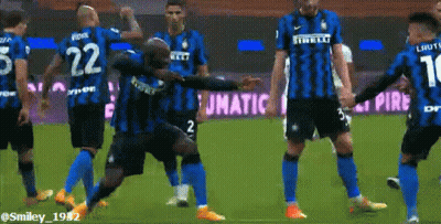 Soccer Players With Number 22 Jersey GIF