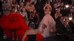 Standing Ovation Trophy Crowd Cheer Emmy’s 2022 GIF