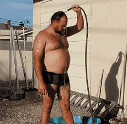 Stay Fresh In A Hot Day GIF