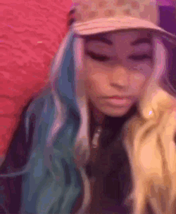 Stefaknee Nicki Minaj GIF
