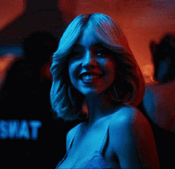 Sydney Sweeney Actress Party Girl GIF