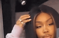 Sza American Singer Taking Selfie GIF
