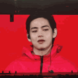 Taehyung Lip Pouting GIF