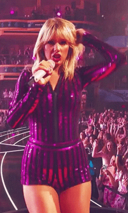 Taylor Swift Dancing And Singing On Camera GIF