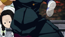 Tengen Uzui Carry Aoi GIF