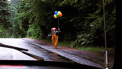 Terror Pennywise Clown GIF