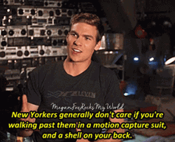 Thad Castle Alan Ritchson New Yorkers Don't Care GIF