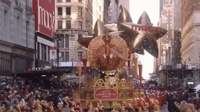 The Macy 'S Thanksgiving Day Parade Is Being Shown Live GIF