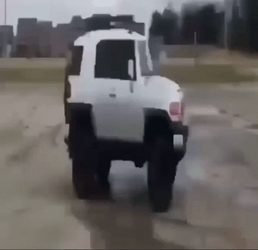 Thin Jeep Rotating Loop GIF