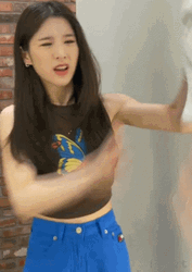 Throw In The Towel K Pop HeeJin GIF