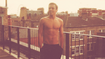 Tom Daley Flaunting His Abs GIF