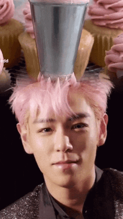 Top Seunghyun GIF