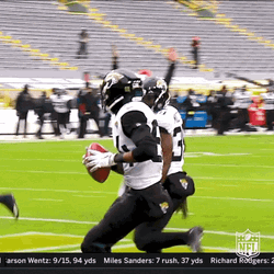 Touchdown Griddy Dance Richard Rodgers GIF