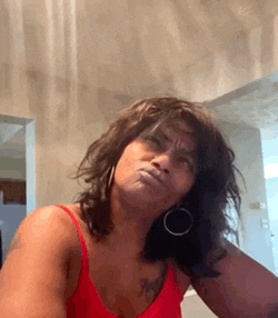 Toxiqueney Mannequinney GIF