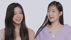 Triples Getting Pats From Seoyeon GIF