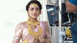 Trisha Krishnan Wearing Gold Jewelries GIF