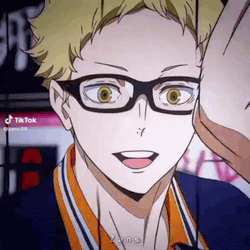 Tsukishima Kei GIF