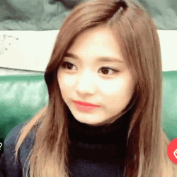 Twice Tzuyu Shaking Her Head GIF
