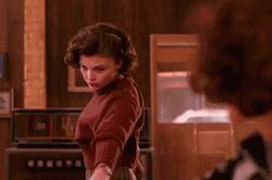Twin Peaks Sherilyn Fenn Audrey Horne Season 1 GIF GIFDB