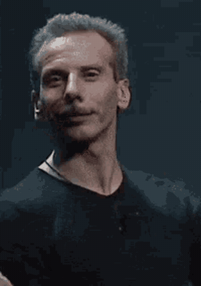 Two Men Questo Qua Mi Convince Poco Poco Poco GIF