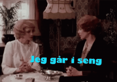 Two Women Table Jeg Gar I Seng Blue GIF