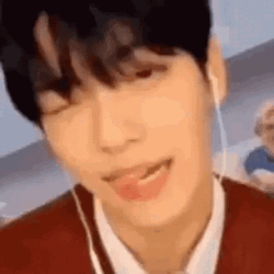 TXT Soobin Wink GIF