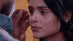 Udaariyaan Priyanka And Ankit Forehead Kiss GIF