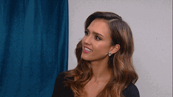 Uh What Jessica Alba Looking Confused GIF