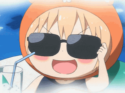 Umaru Chan Drinking In Beach  GIF