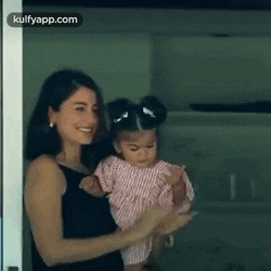 Vamika.Gif GIF