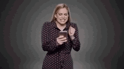 Veep Series Anna Chlumsky Nervously Waiting Text Message GIF