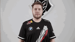 Waving Hello Aaro Peltokangas G2 Esports GIF