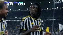 Weston Mckennie Dances With Teammates GIF