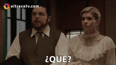Woman Asking Man Que GIF
