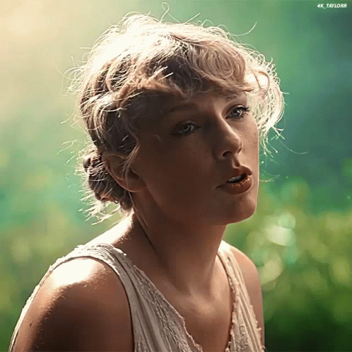 Woman Close-Up With 4K Taylor GIF
