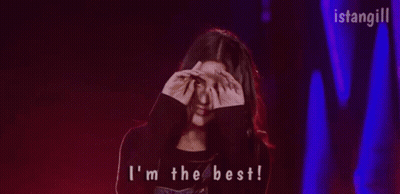 Woman Dancing On Stage Saying I'm The Best GIF
