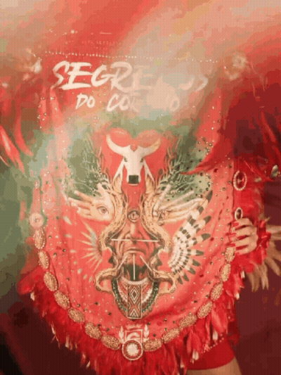 Woman Holding Red Feathered Fan Segredo Do Corvo GIF