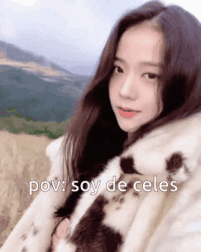 Woman In Fur Coat With POV Soy De Celes GIF