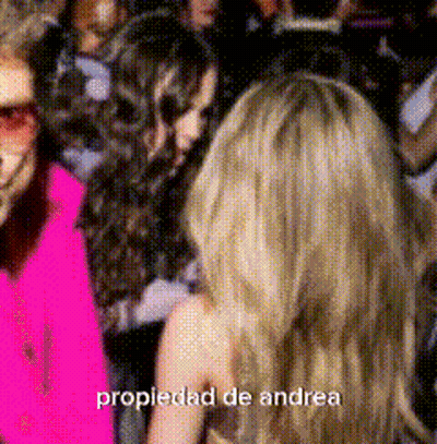 Woman In Pink Shirt Propiedad De Andrea GIF