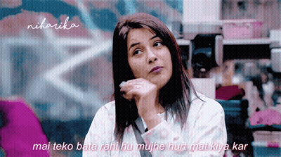 Woman Saying Mai Te Ko Bata Rahi Hu GIF
