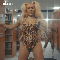 Woman Swerve Body Smoothly GIF