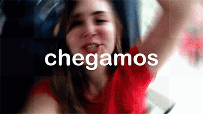 Woman With Chegamos Text GIF