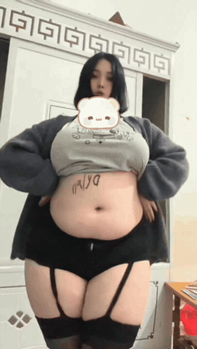 Woman With Large Belly Sticker Saying Palya GIF
