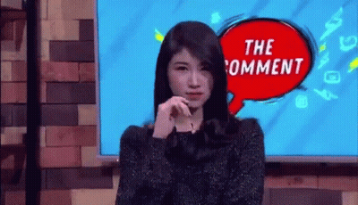 Woman With Speech Bubble Saying The Comment GIF
