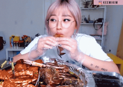 Woman With Tattoo Saying VI XV MMXIV GIF