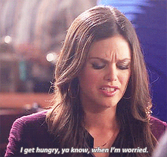 Worried Rachel Bilson Heart Of Dixie GIF